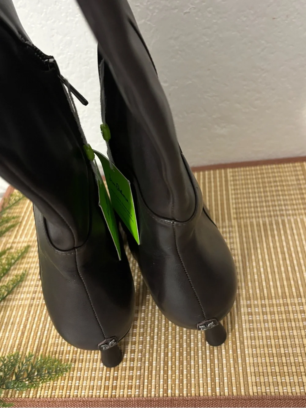 Sam Edelman Woman TAYLIN Pointed Toe Knee High Boot Size: 11M